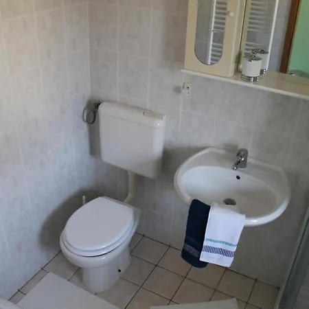 Apartments Ficur- Swimming Pool With Seaview Portoroz